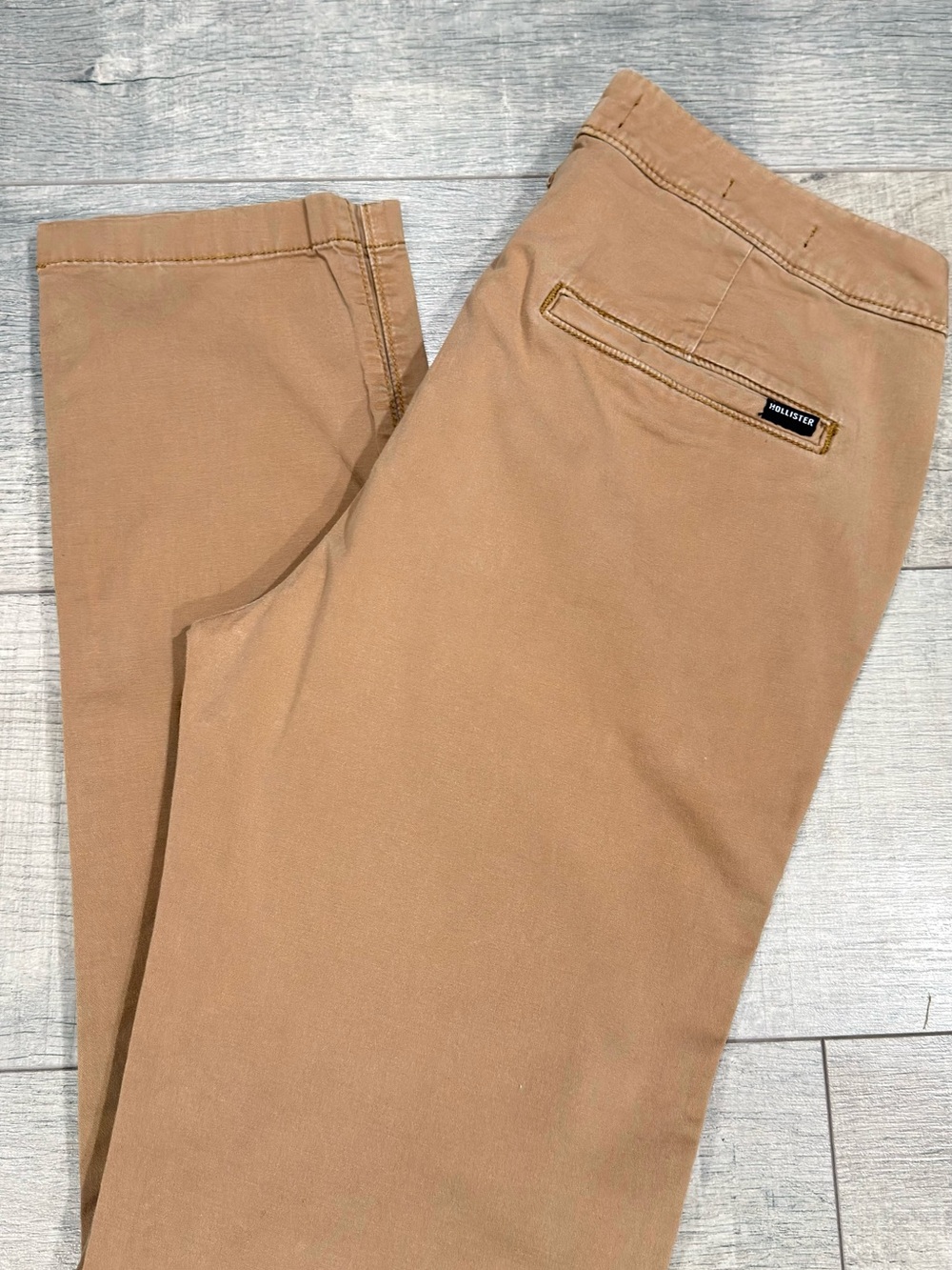 Hollister Skinny Chino Pants – Men’s Size 30x32